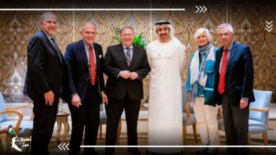 اتفاقية الخيانة.. وزير الخارجية الإماراتي يستقبل وفد التطبيع مع الاحتلال